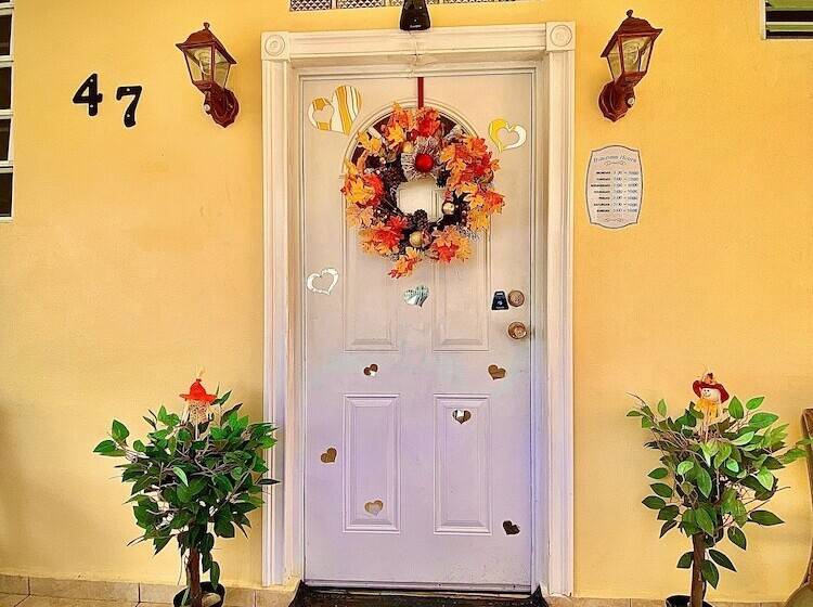 پانسیون Great Savannah Guesthouse