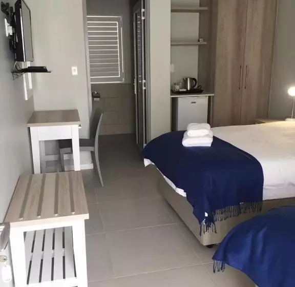 Majatalo Kleinmond Lodge