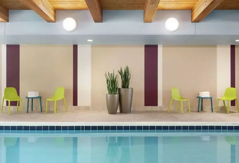 ホテル Home2 Suites By Hilton Overland Park