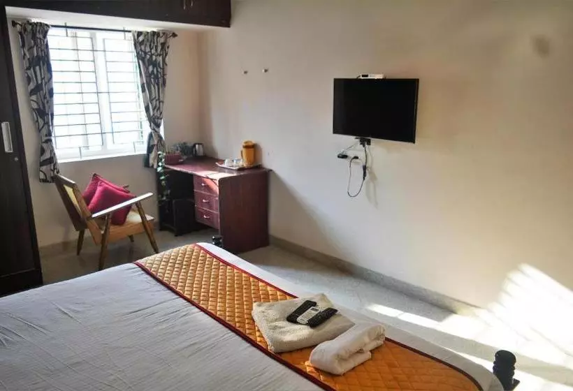 ホテル Kovai Panda Nest