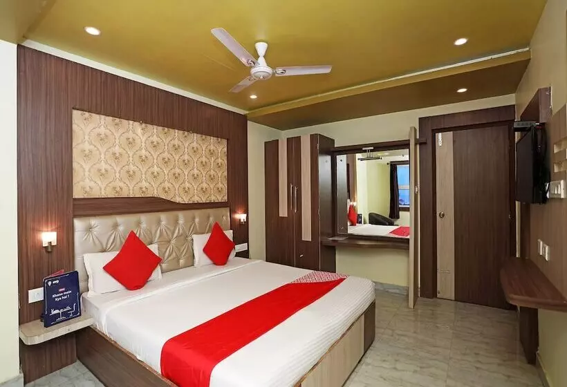 Oyo 16173 Hotel Dk