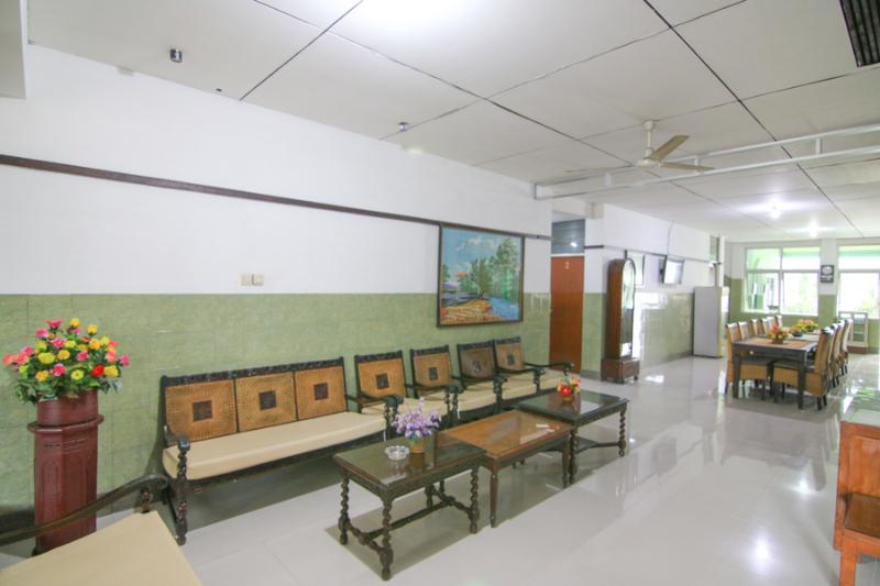 بنسيون Hotel Fastabiq By RedDoorz