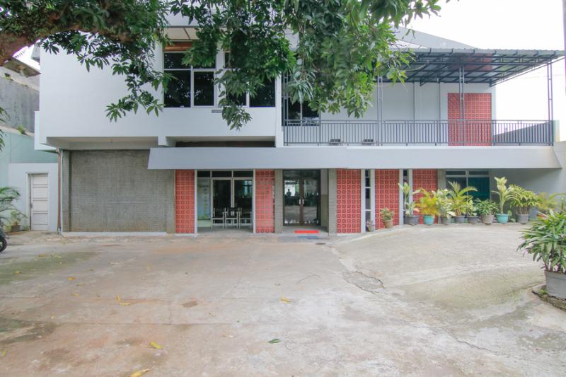 بنسيون Hotel Fastabiq By RedDoorz