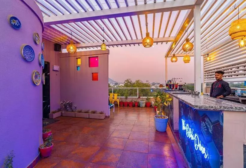 ユースホステル Zostel Bundi