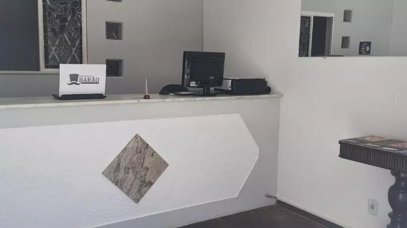 ペンション Pousada Do Barão