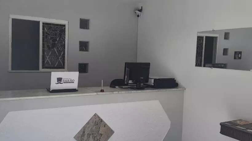 ペンション Pousada Do Barão