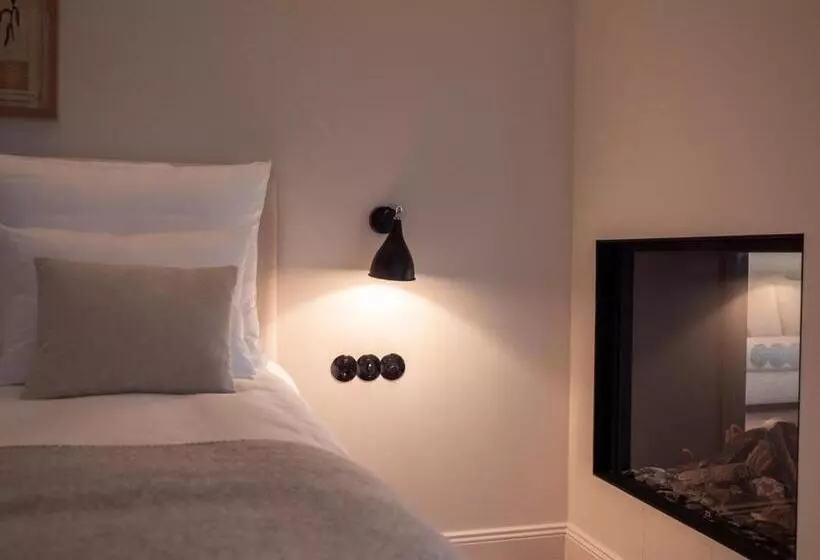 ホテル Alpenloge Design