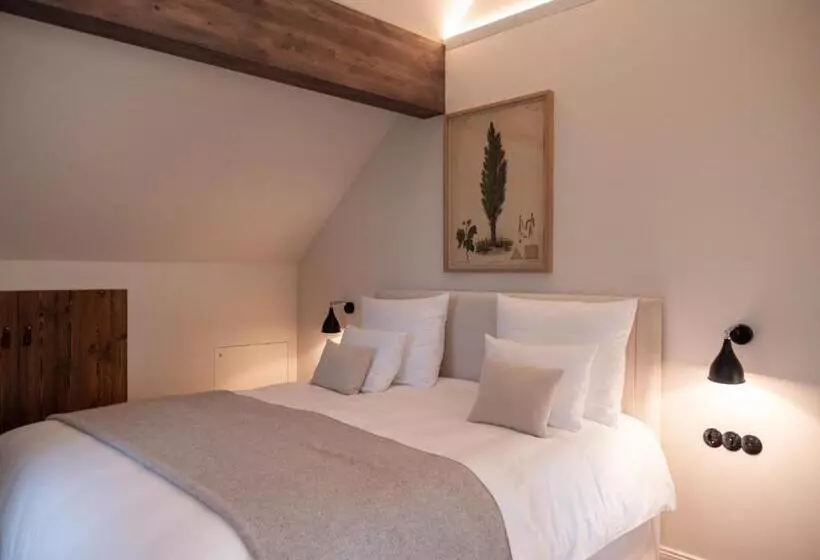 ホテル Alpenloge Design