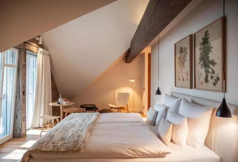 ホテル Alpenloge Design