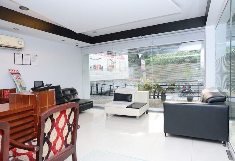 酒店 Super Collection O Malabar Illam