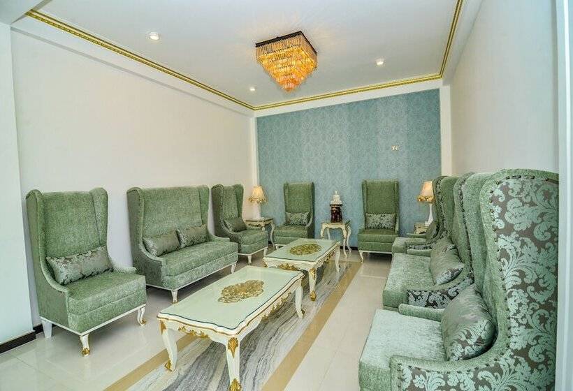 호텔 Negombo New Queen S Palace