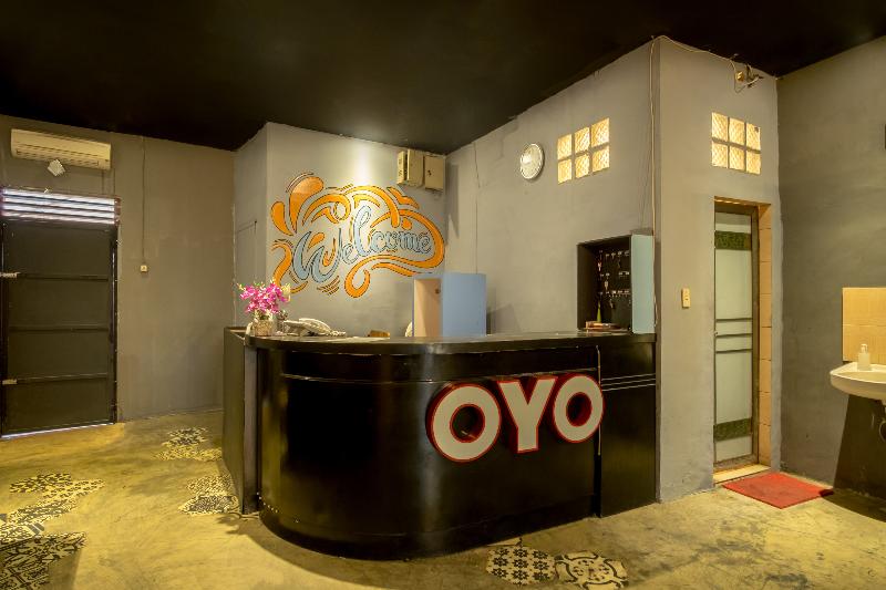 Отель Oyo 457 The Sleepover