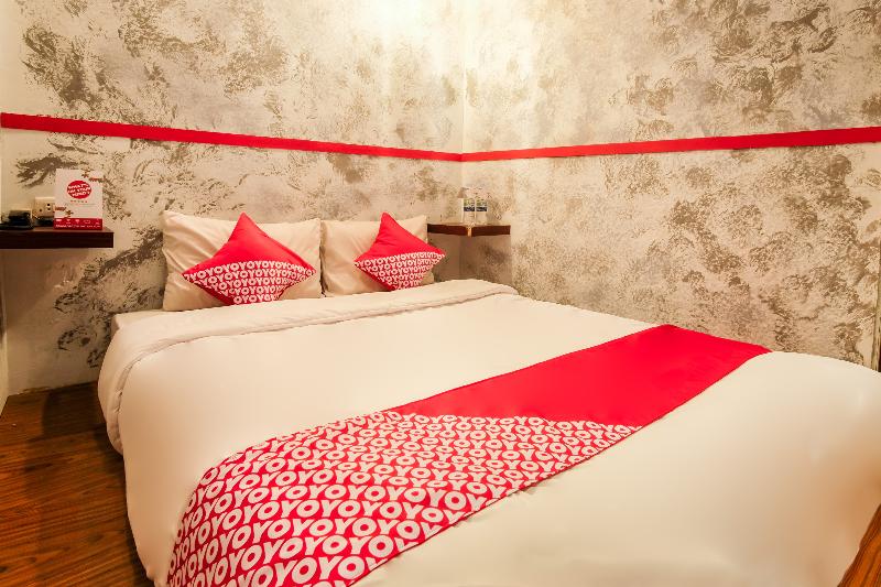 Отель Oyo 457 The Sleepover