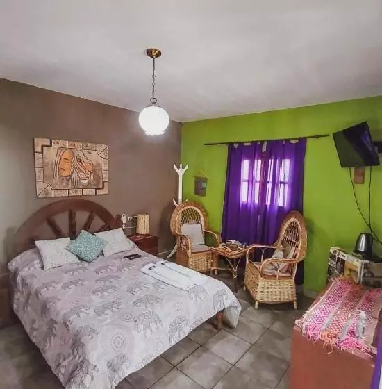 ユースホステル Hospedaje Familiar Raza Mistica