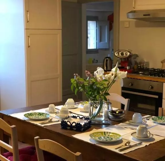 ホテル Agriturismo Portoreschi