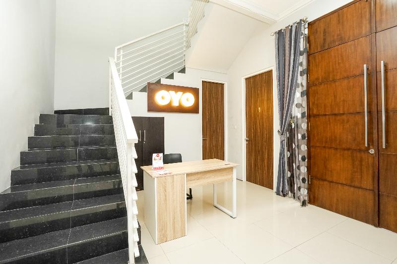 Otel Oyo 384 Omah Pitu