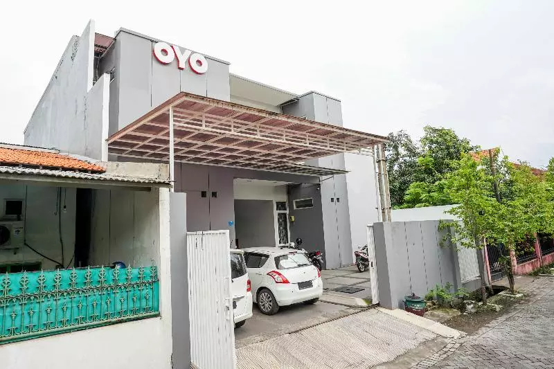 Hotel Oyo 384 Omah Pitu