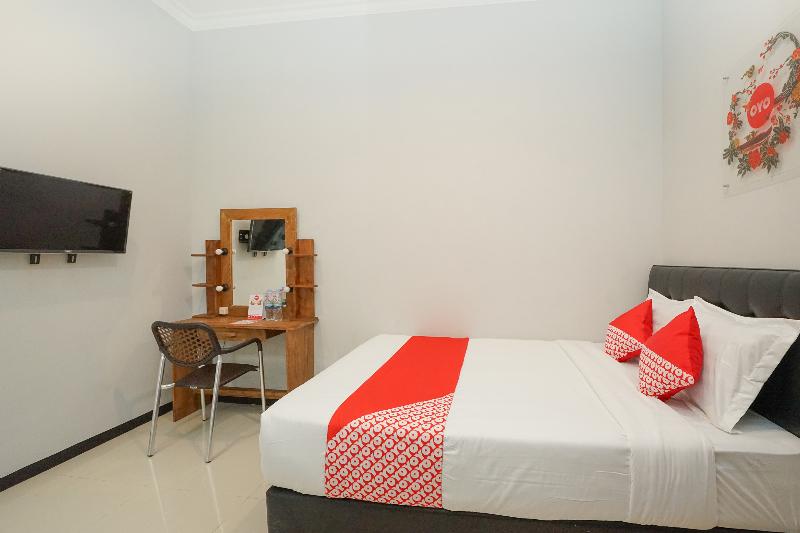 Otel Oyo 384 Omah Pitu