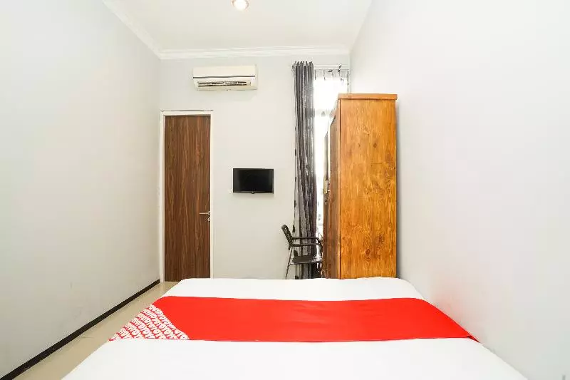 Hotel Oyo 384 Omah Pitu