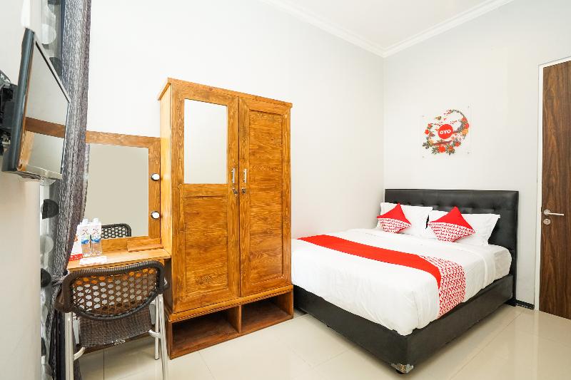 Otel Oyo 384 Omah Pitu