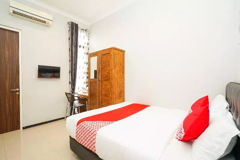 Hotel Oyo 384 Omah Pitu