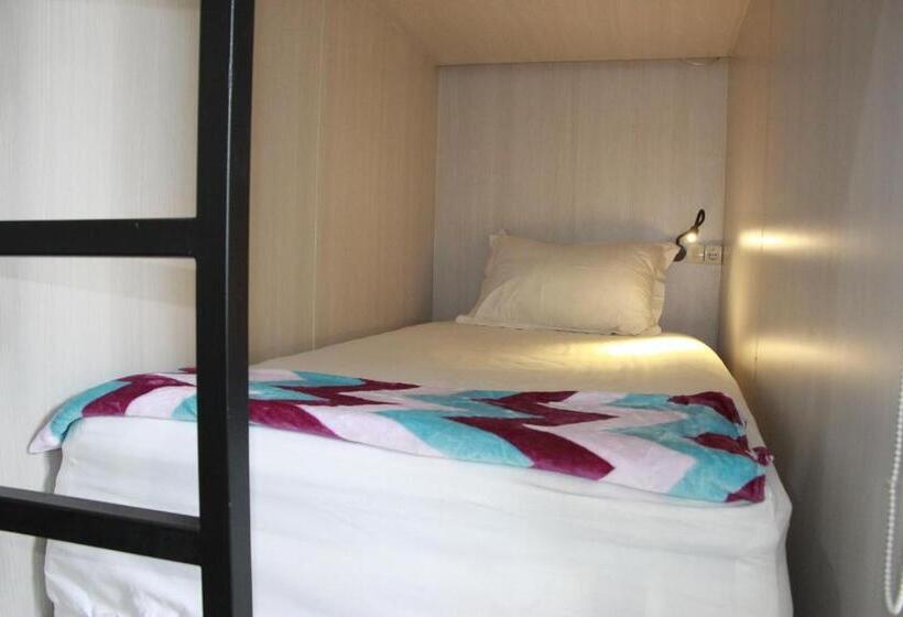 בית מלון כפרי The Peak Guest House