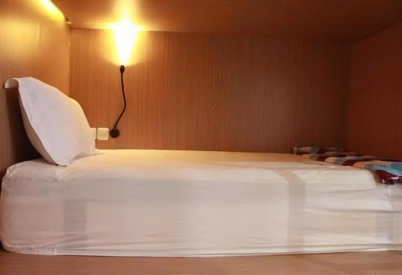 Hotel The Peak Guest House