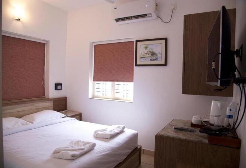 تختخواب و صبحانه Ramas Garden