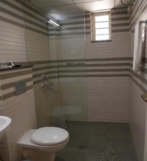 تختخواب و صبحانه Ramas Garden