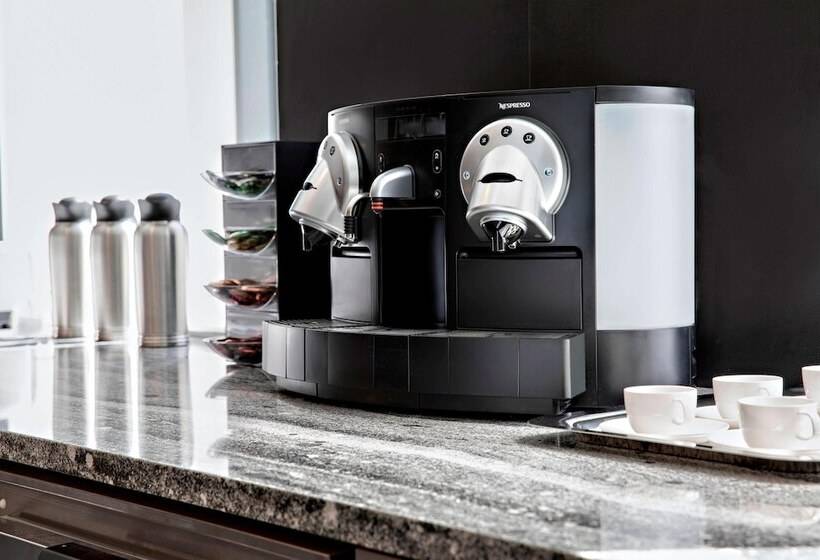 Ac Hotel By Marriott Grand Rapids Downtown