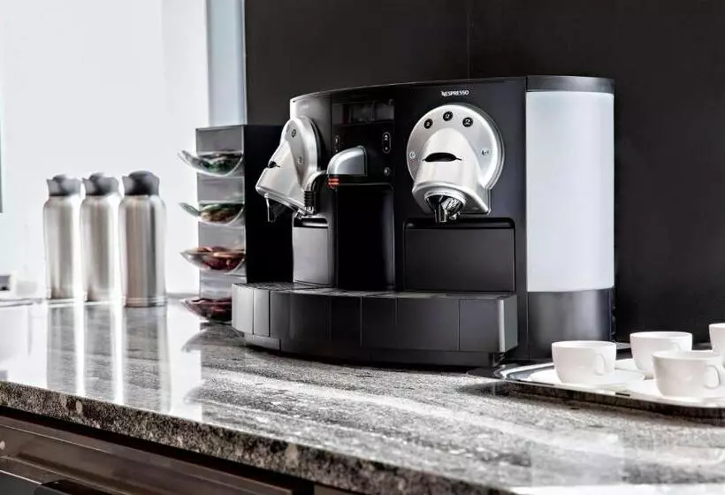 Ac Hotel By Marriott Grand Rapids Downtown