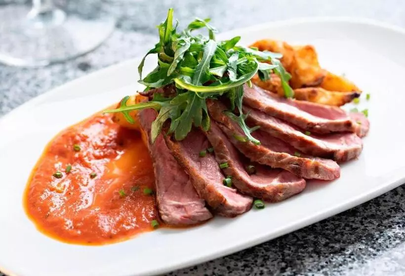 Ac Hotel By Marriott Grand Rapids Downtown