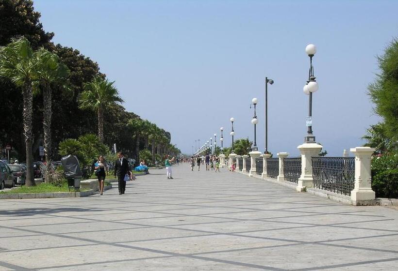 בית מלון כפרי Villa La Fenice