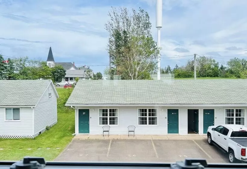 Anne Shirley Motel & Cottages