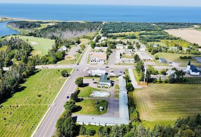 Anne Shirley Motel & Cottages