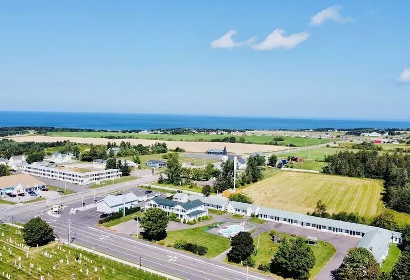 Anne Shirley Motel & Cottages