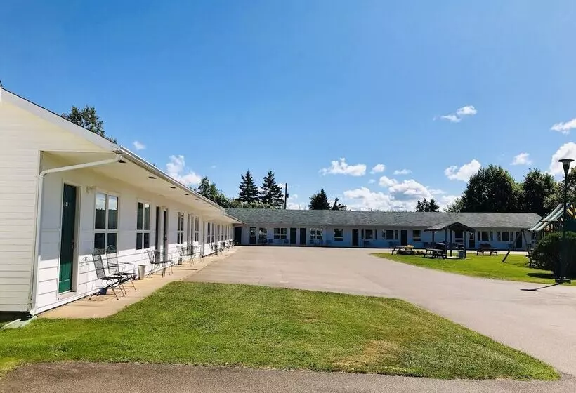 Anne Shirley Motel & Cottages