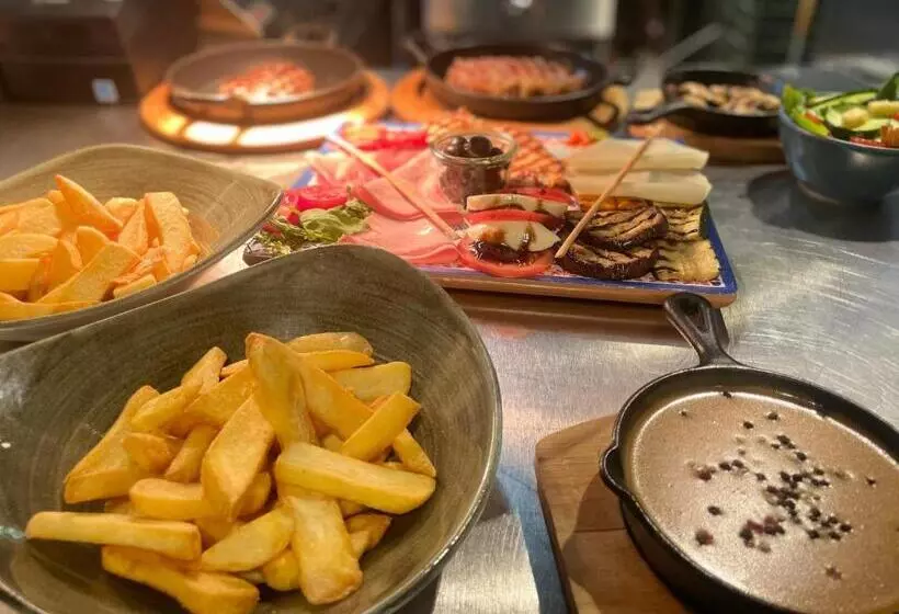 ホテル Am Stadion Vanino Cucina Italian
