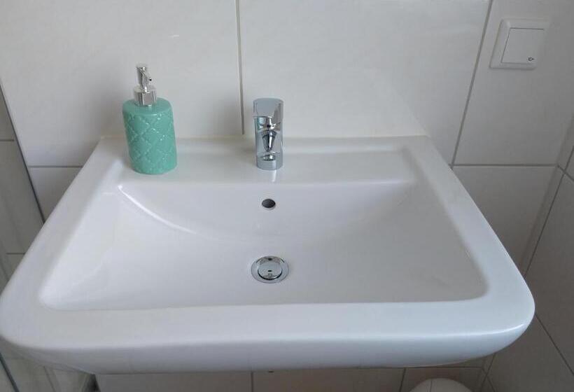 Отель Am Stadion Vanino Cucina Italian