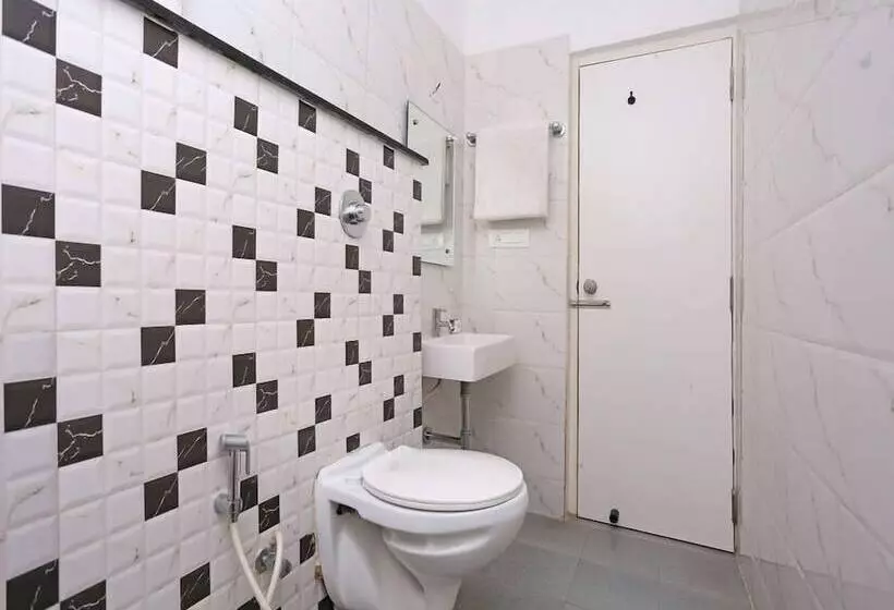 ホテル Samasth Room And Suites