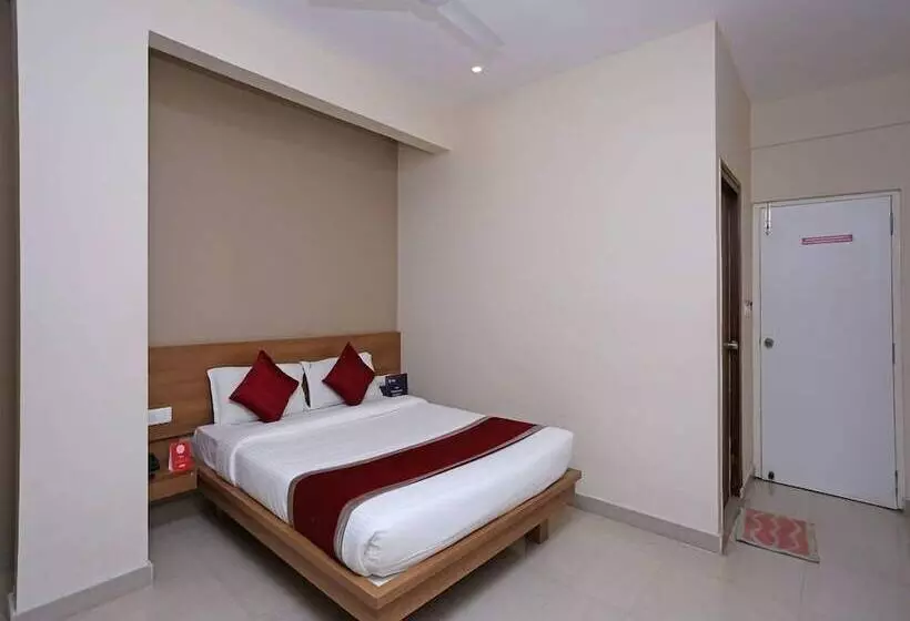 ホテル Samasth Room And Suites