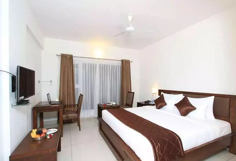 ホテル Samasth Room And Suites