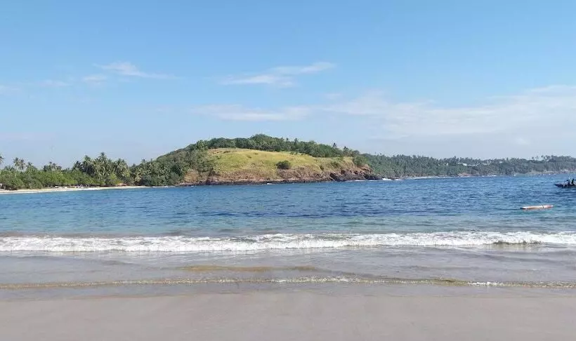 هتل The Bay Beach