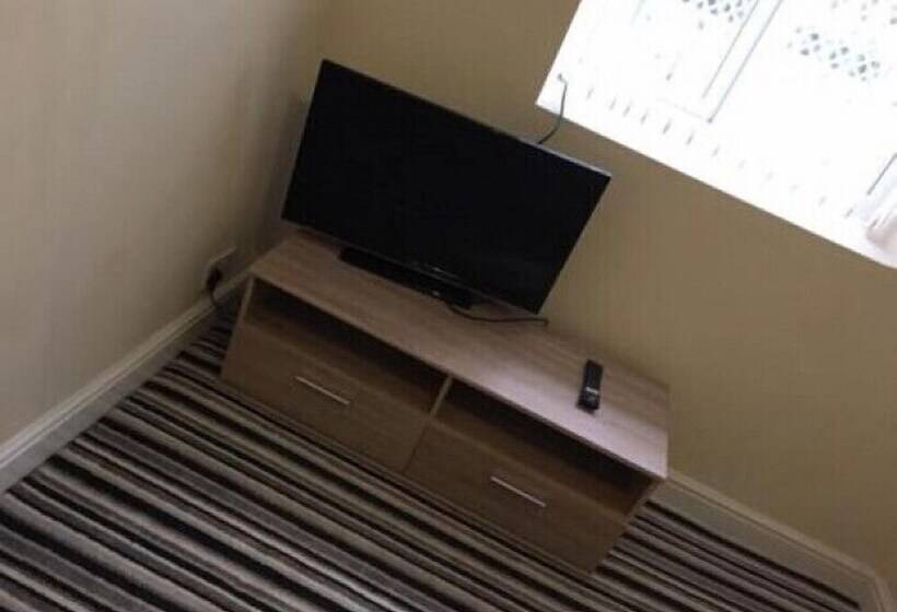 Отель The Winter Garden Suites