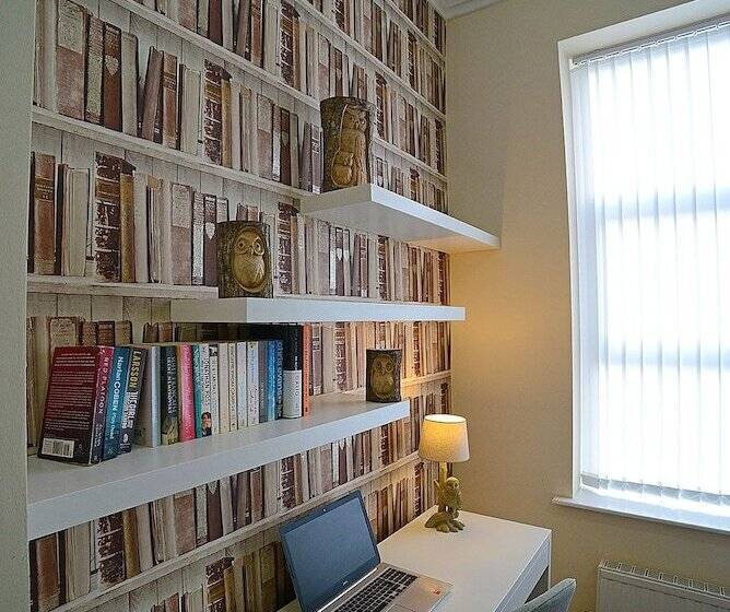 Отель The Winter Garden Suites