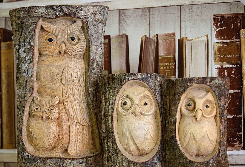 Отель The Winter Garden Suites