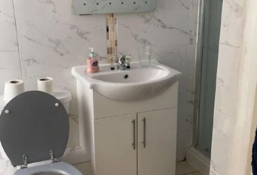 Отель The Winter Garden Suites