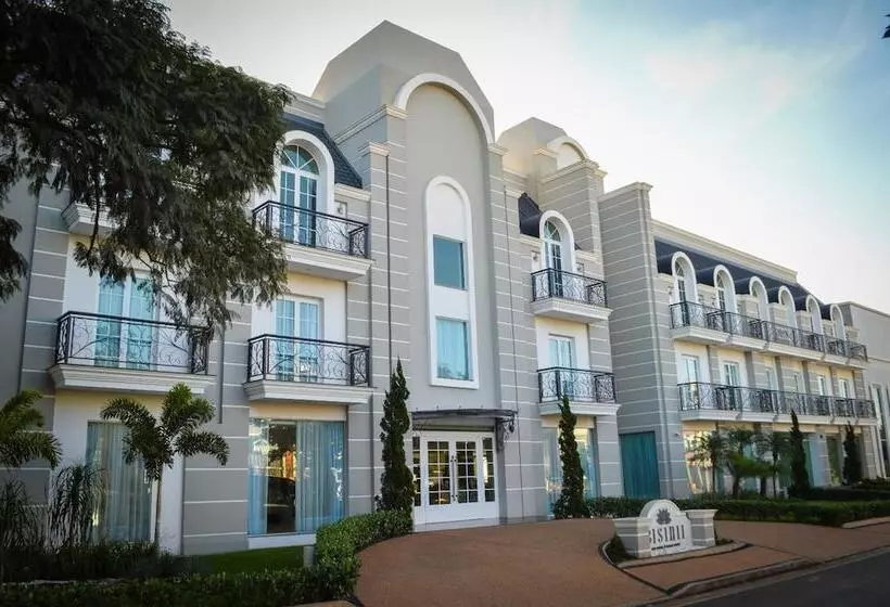 هتل Bisinii Boutique