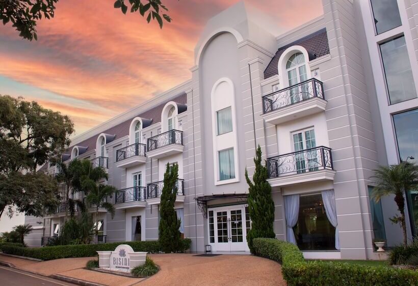 هتل Bisinii Boutique