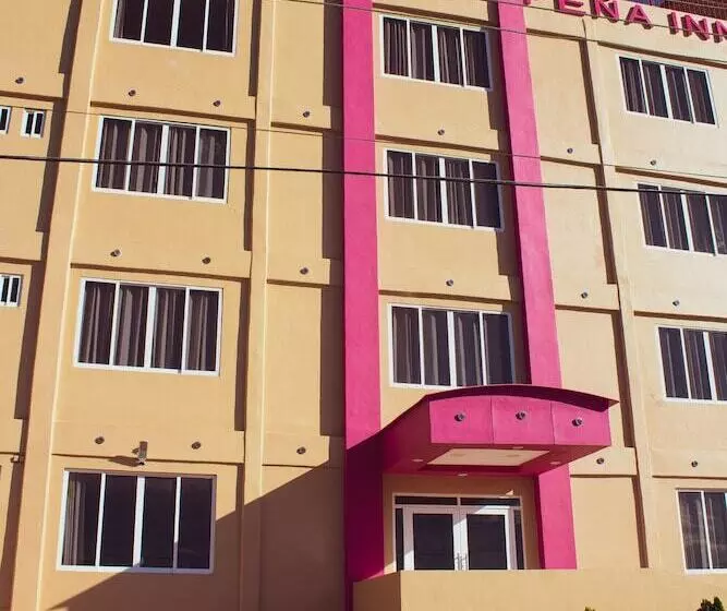 Hotelli De La Peña Inn